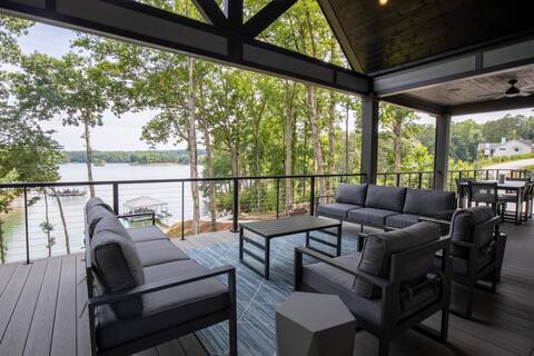 Cane Creek Retreat on Lake Keowee!