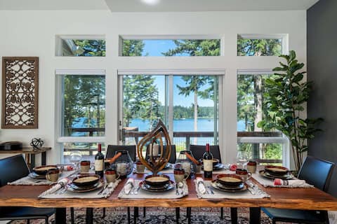 New Listing! amazing lakefront luxury home