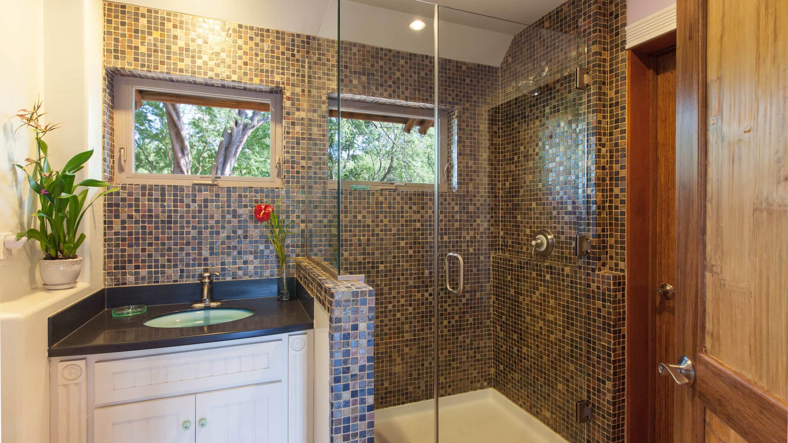 Home in Puako · ★4.81 · 2 bedrooms · 3 beds · 2 baths - Photo 11