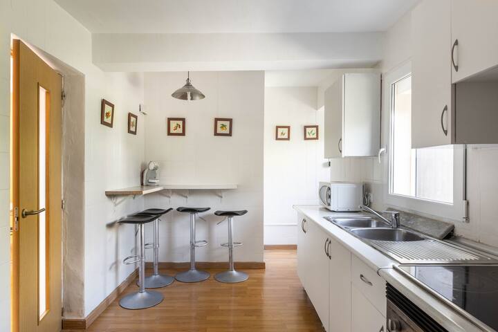 Oleanda gallery image 4