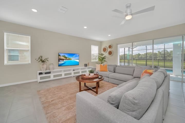 Vast Aerie International Realty managed Airbnb listing 1