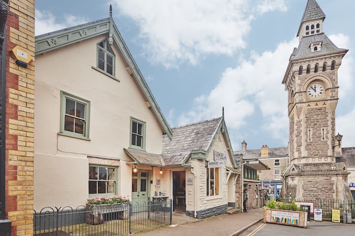 Stylish Welsh Townhouse-dog Friendly - Hay-on-Wye