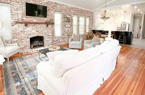 Heart of Historic Laurel - Top Property in Laurel