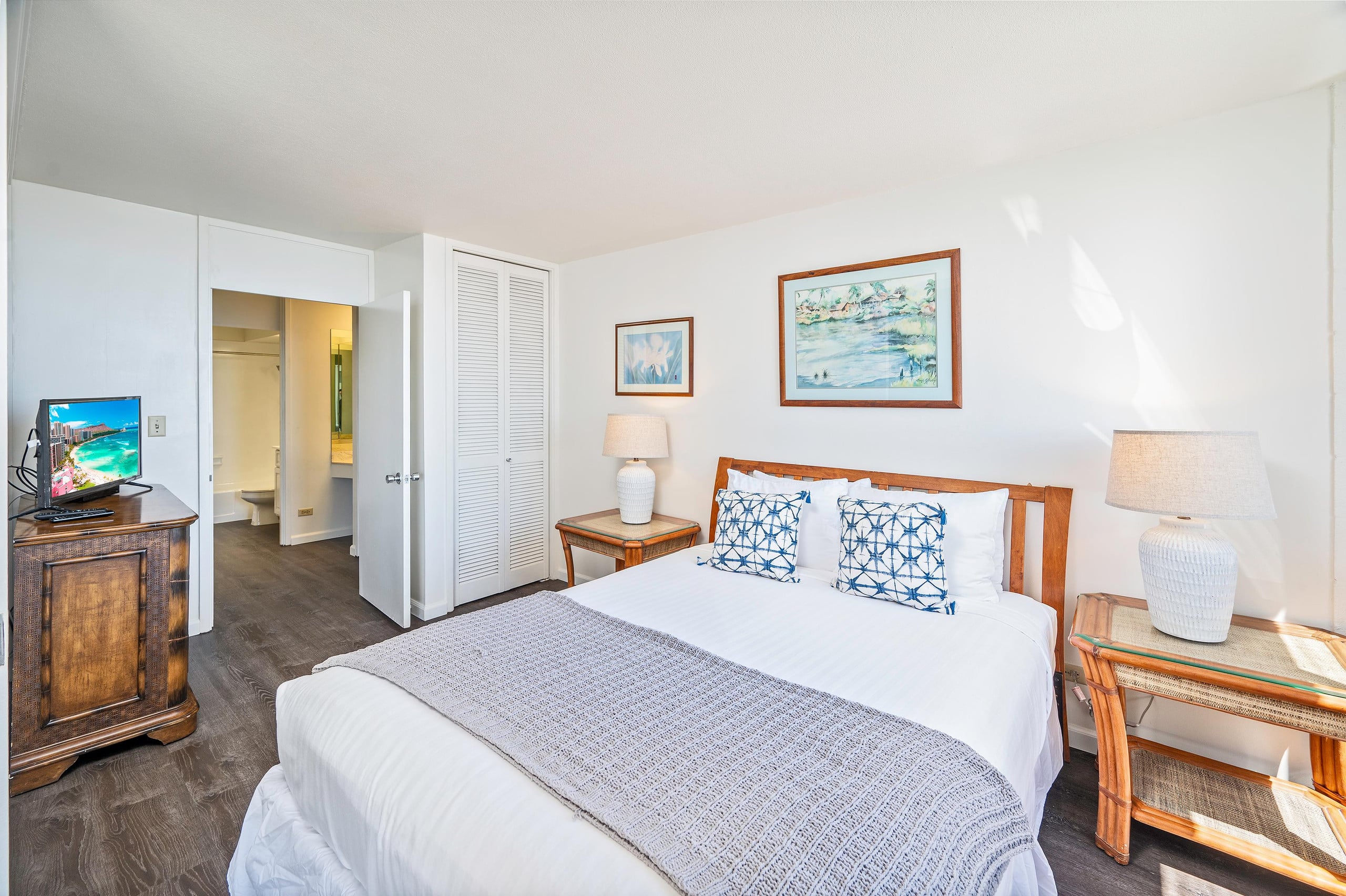 Condo in Honolulu · ★4.74 · 1 bedroom · 1 bed · 1 bath - Image 12