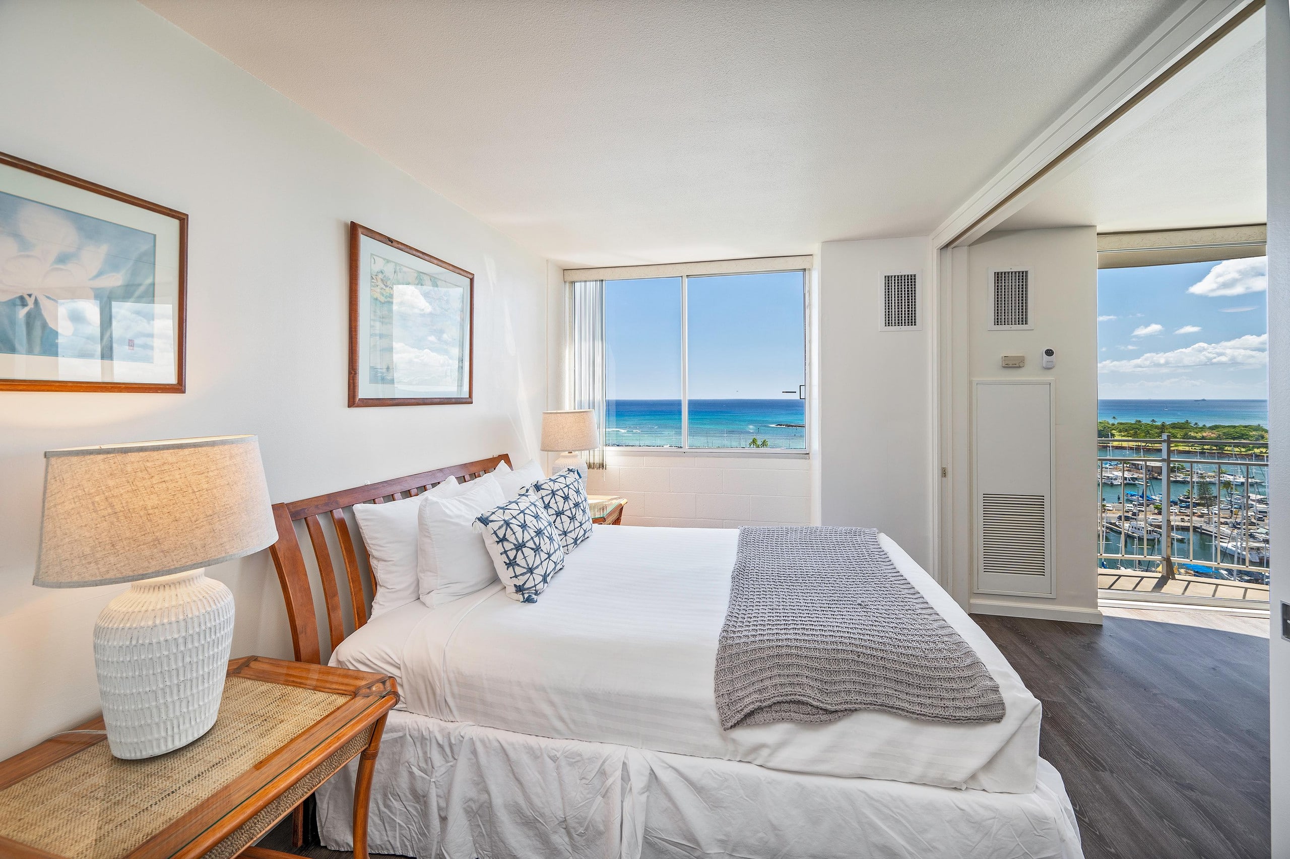 Condo in Honolulu · ★4.74 · 1 bedroom · 1 bed · 1 bath - Image 11