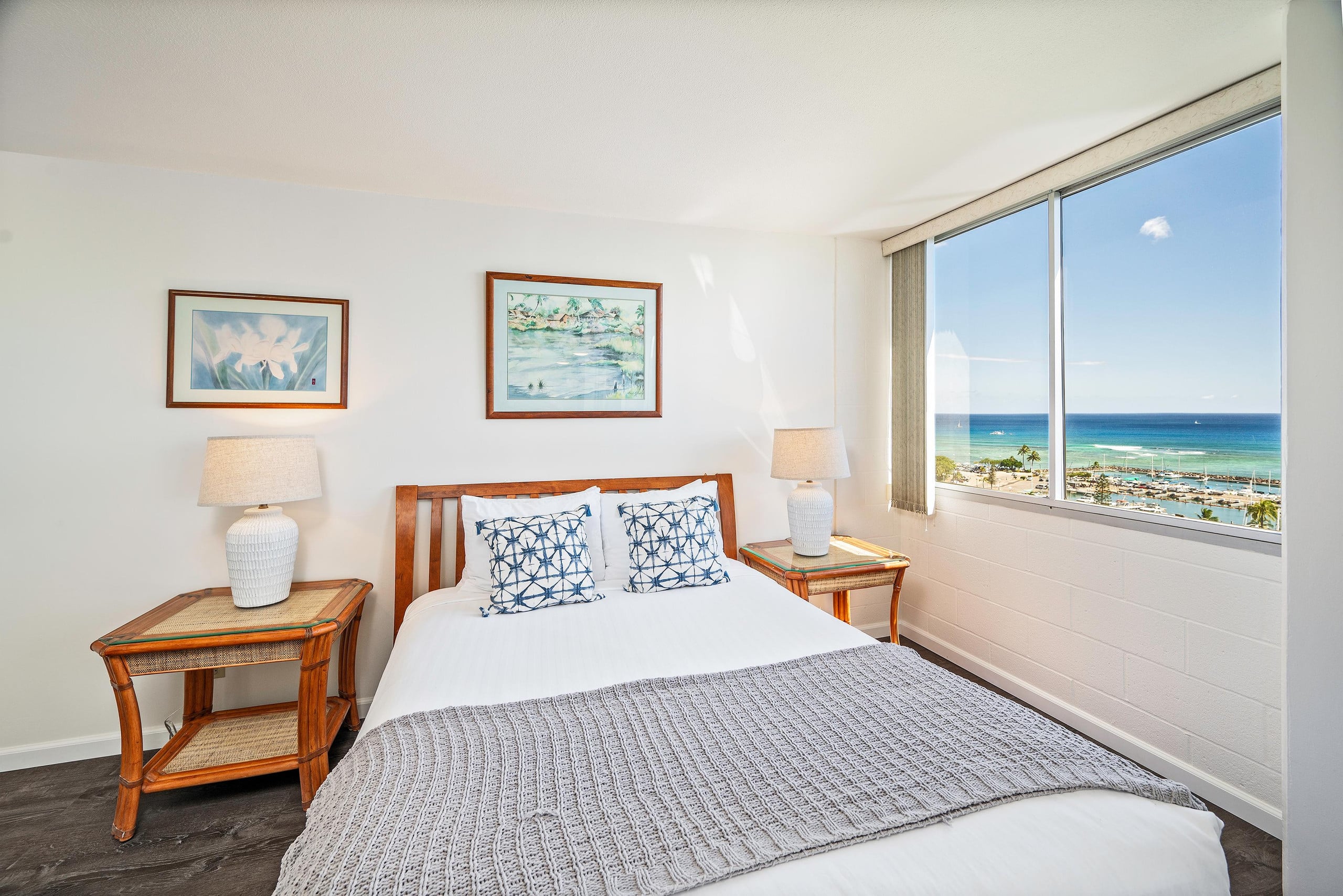 Condo in Honolulu · ★4.74 · 1 bedroom · 1 bed · 1 bath - Image 13