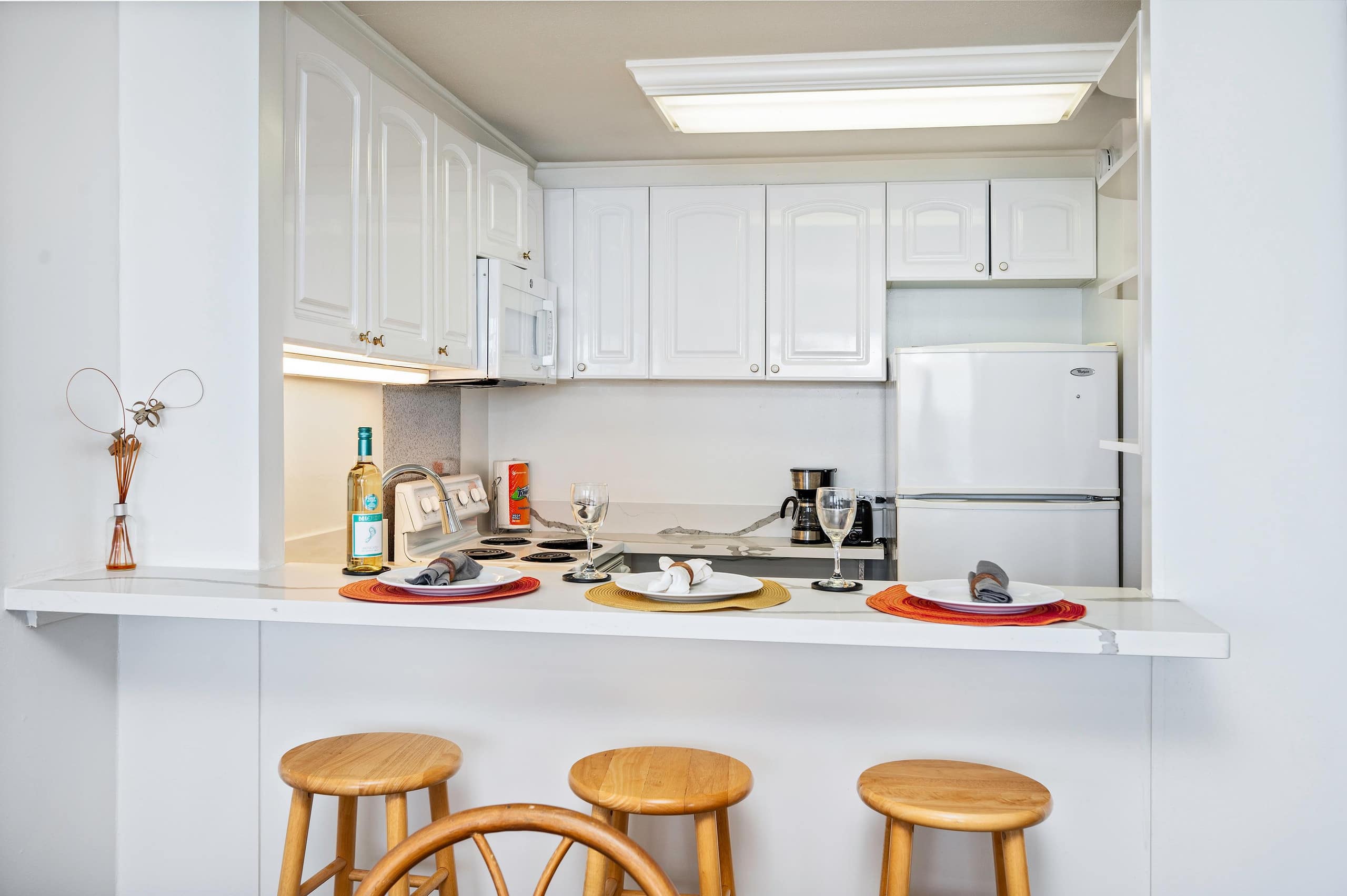 Condo in Honolulu · ★4.74 · 1 bedroom · 1 bed · 1 bath - Image 9
