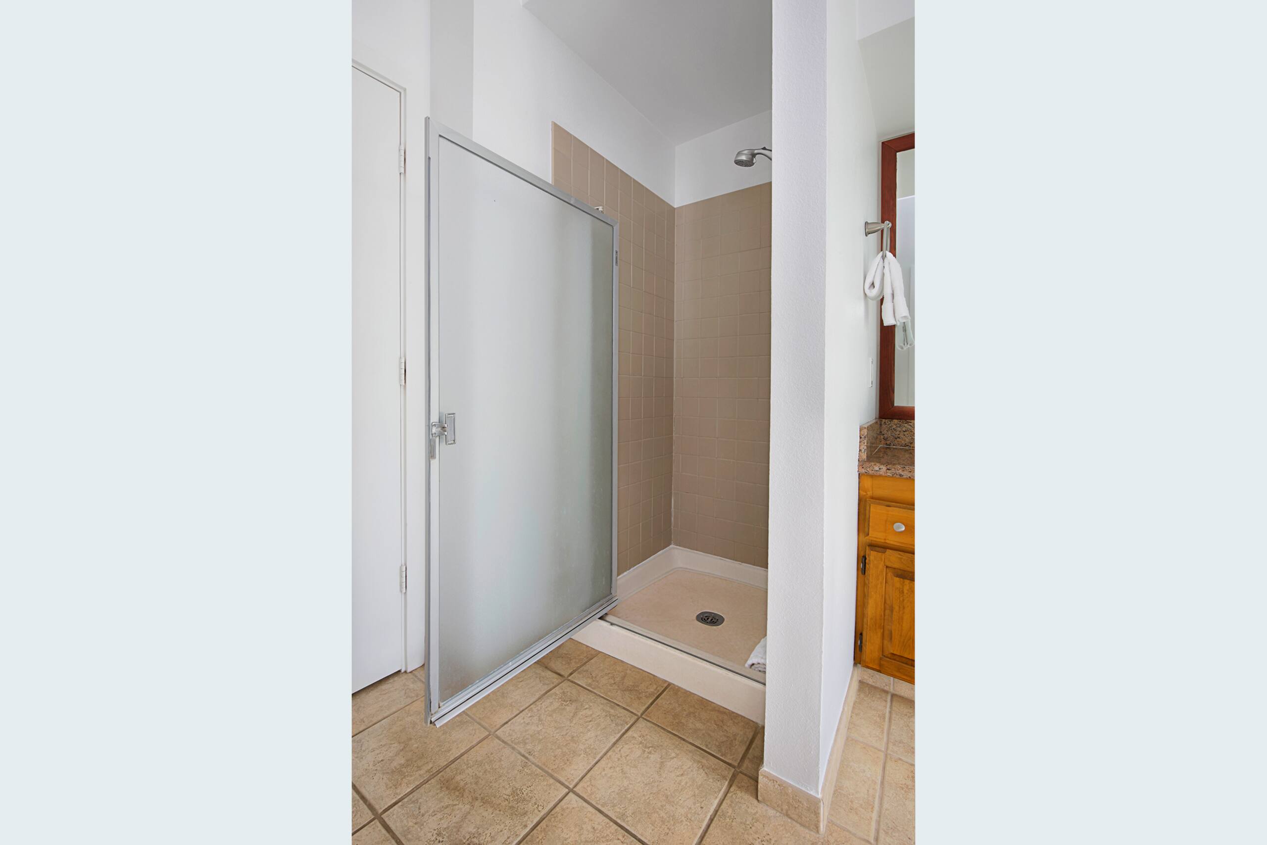 Condo in Koloa · ★4.76 · 2 bedrooms · 3 beds · 2 baths - Image 18