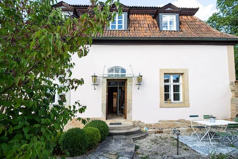 Historic condo with cross vault