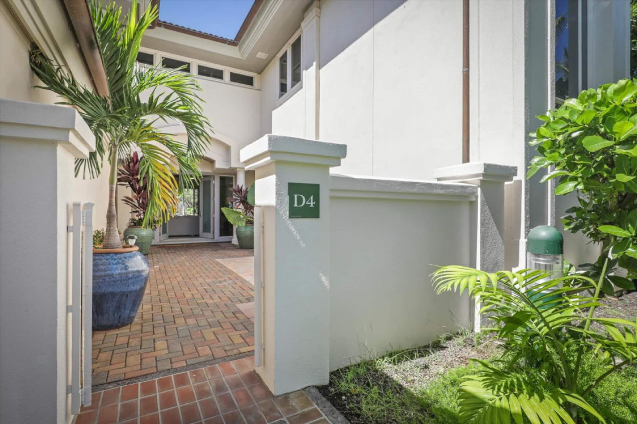 Townhouse in Waimea · ★4.84 · 2 bedrooms · 4 beds · 2.5 baths - Image 2