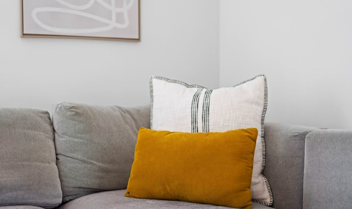 Walk to UTexas + ATX Events w Patio + Fenced Space