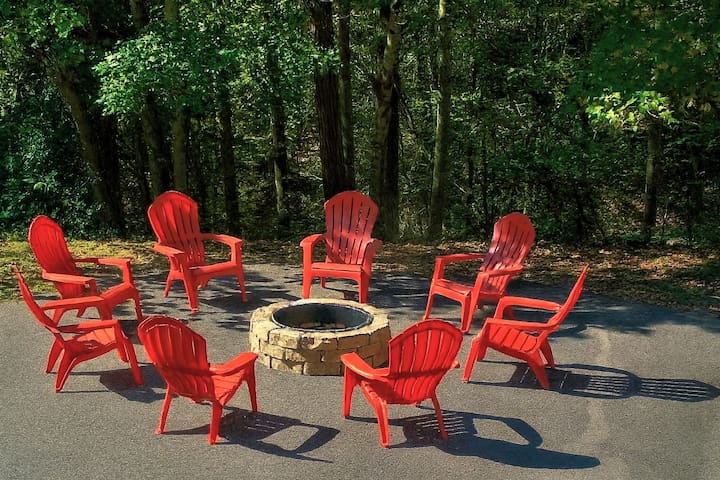 Jason-Gina managed Airbnb listing 3