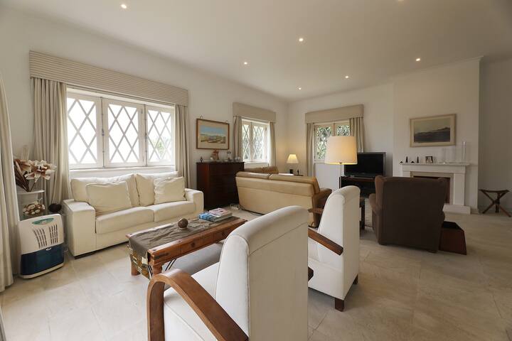 FLH Porto Golf & Beach front House with Pool gallery image 4