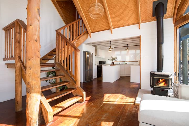 The Treehouse - Pet Friendly - 2 Mins To Beach - Jervis Bay