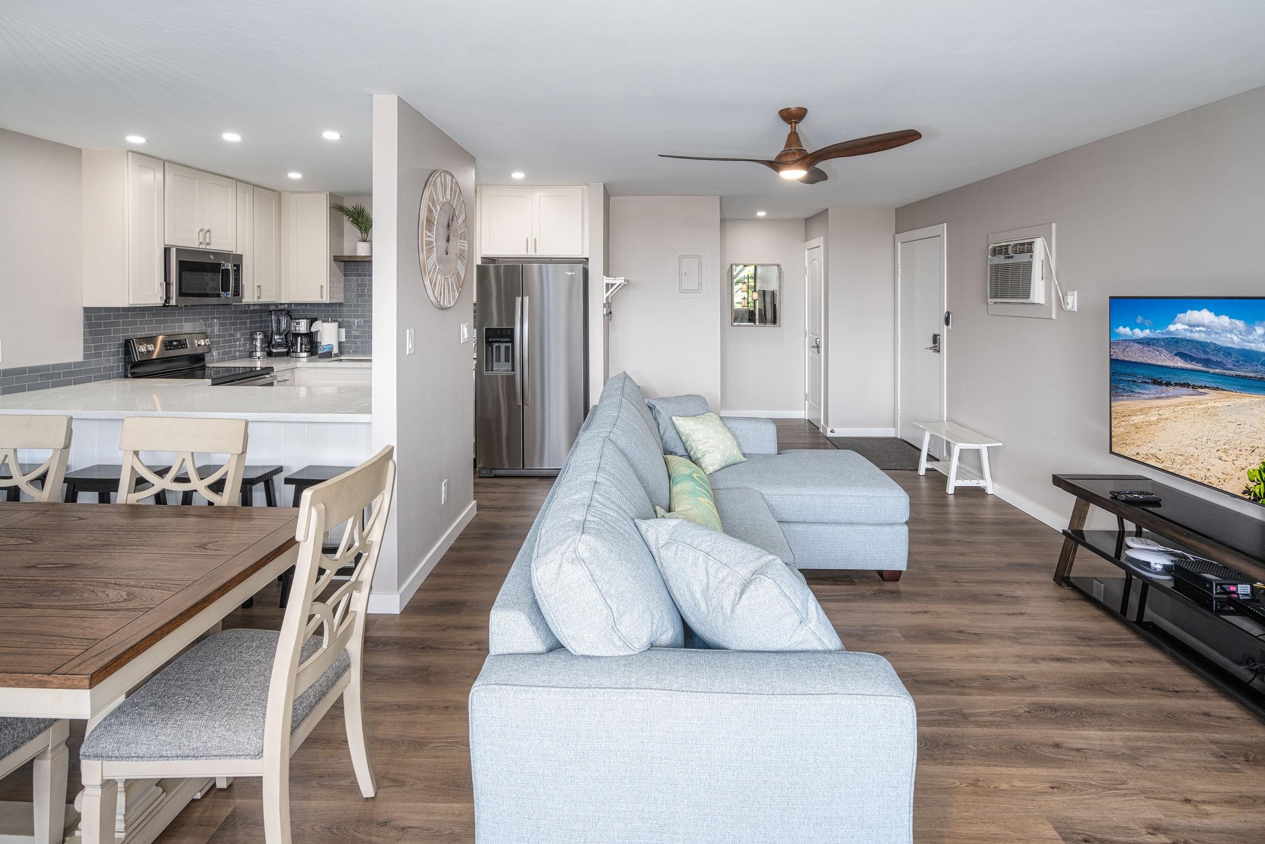 Condo in Kihei · ★4.77 · 2 bedrooms · 4 beds · 1 shared bath - Image 9