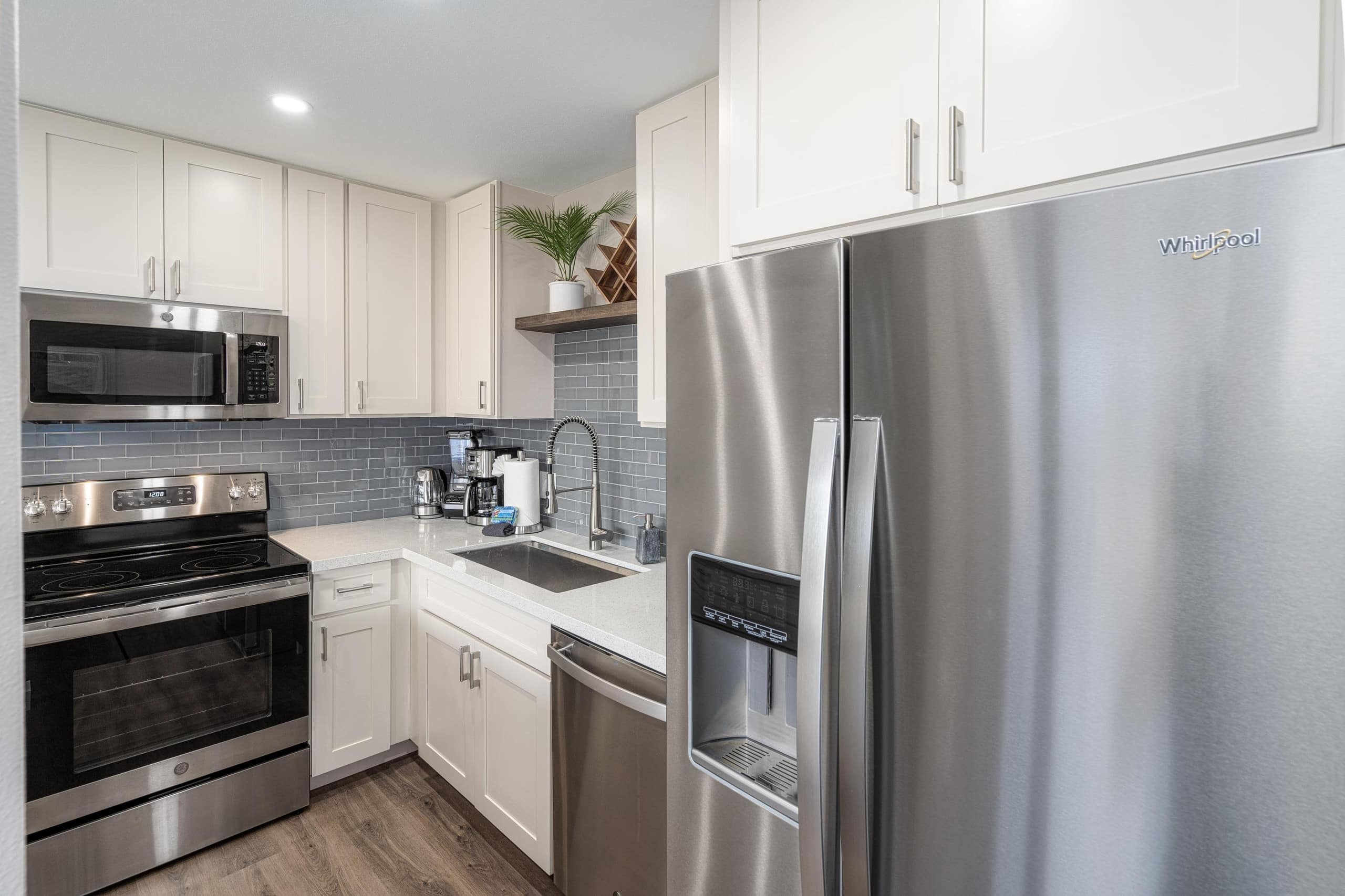 Condo in Kihei · ★4.77 · 2 bedrooms · 4 beds · 1 shared bath - Image 5