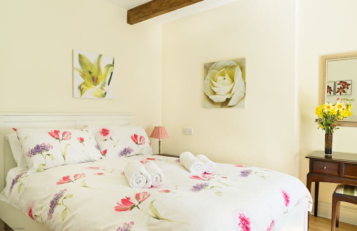 Trelawney Bed1