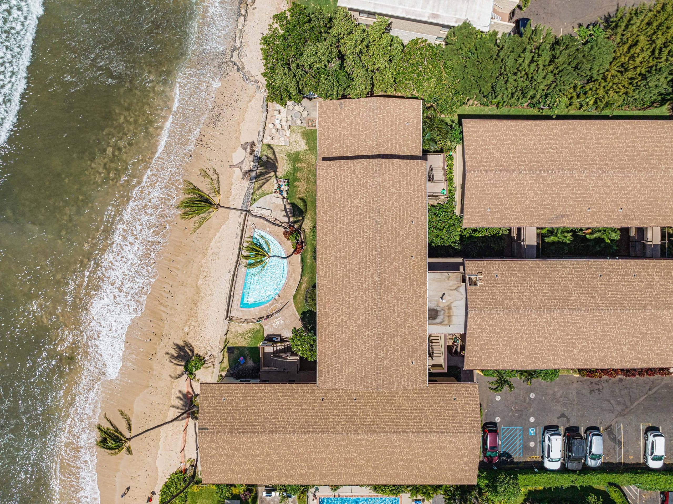 Condo in Wailuku · ★4.6 · 2 bedrooms · 5 beds · 2 shared baths - Image 2