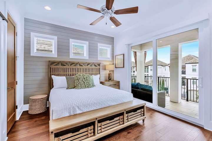 Ghorofa ya 3 - King Suite yenye bafu la ndani