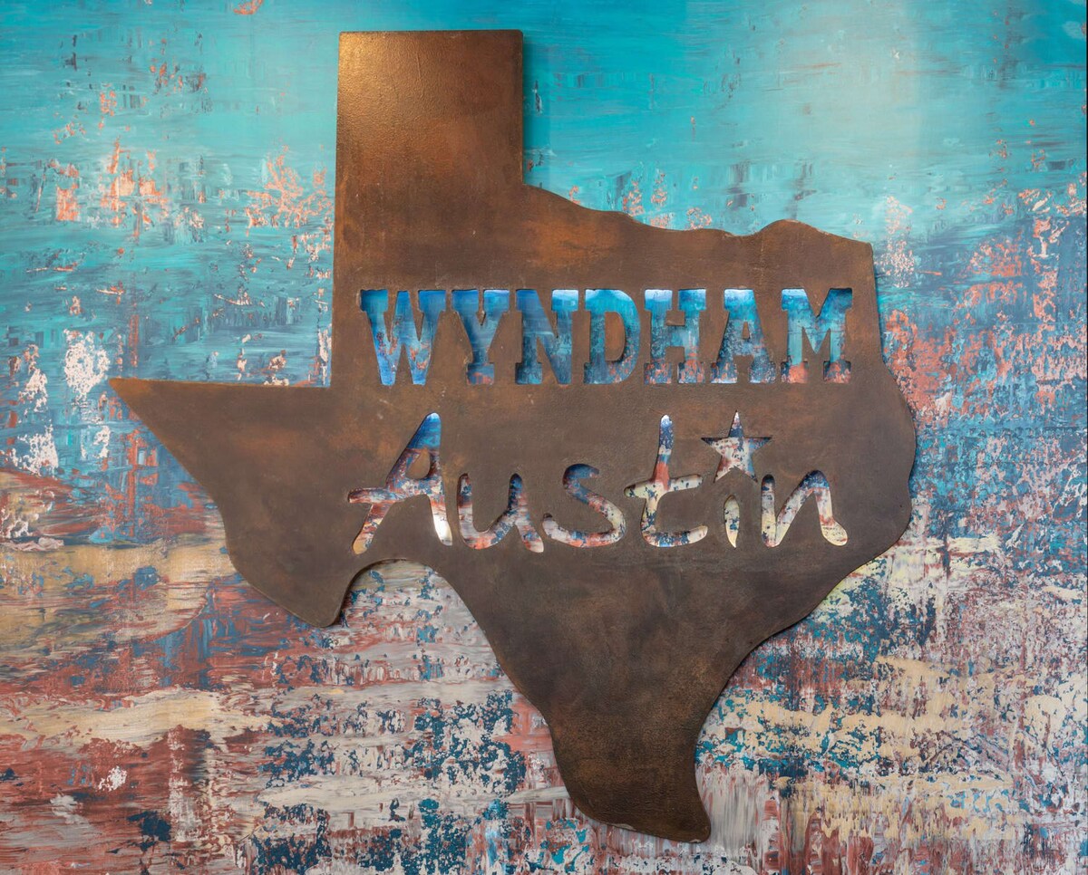 Wyndham Austin Resort | King Bed Studio Suite