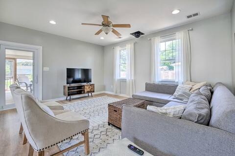 Idyllic Pasadena Retreat with Garden + Hot Tub!