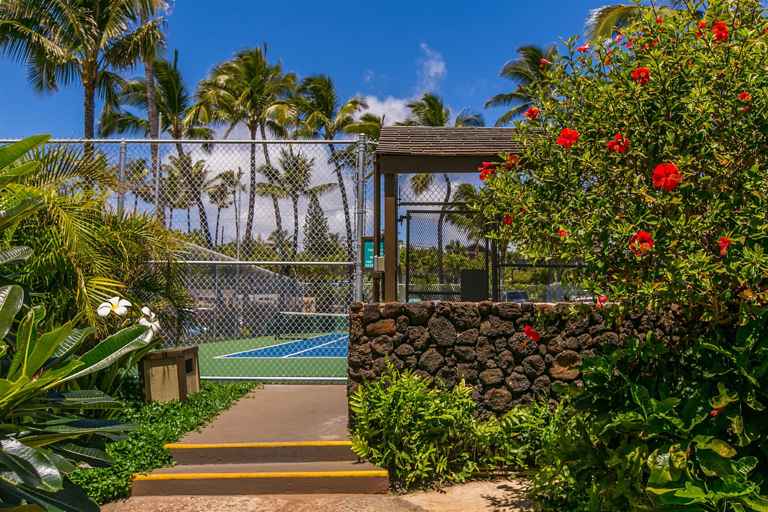 Condo in Koloa · ★4.7 · 3 bedrooms · 4 beds · 2.5 baths - Image 24