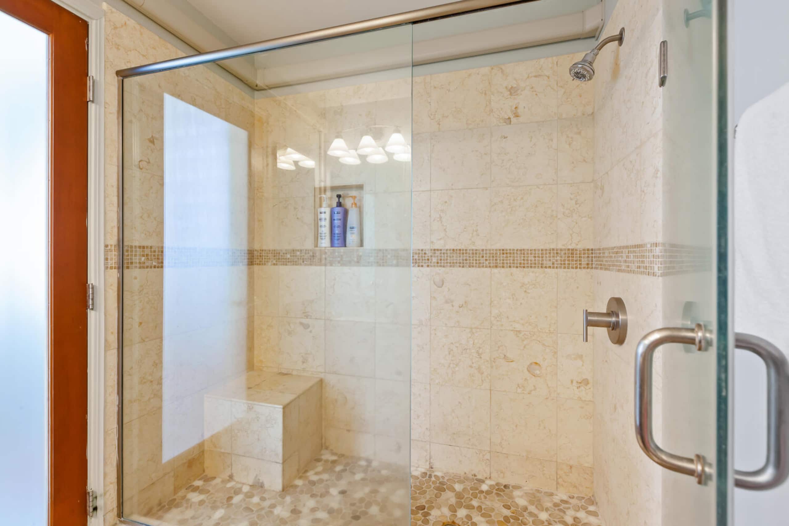Condo in Koloa · ★4.7 · 3 bedrooms · 4 beds · 2.5 baths - Image 17