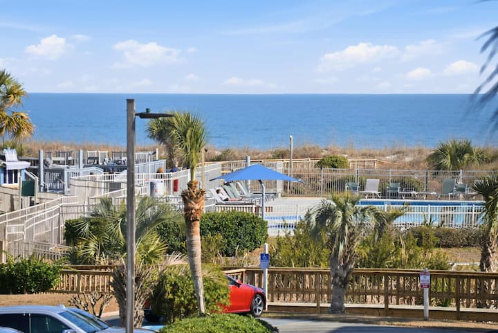 Resort Living | Pool, Tennis & Beach Access - Hilton Head Island, SC