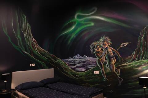 Freezer Hostel - Aurora 2