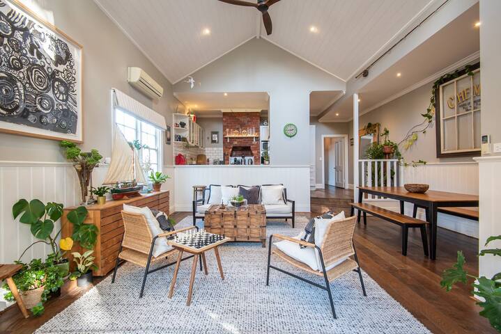 Sandy Village Retreat Heated Pool Bay Views gallery image 2