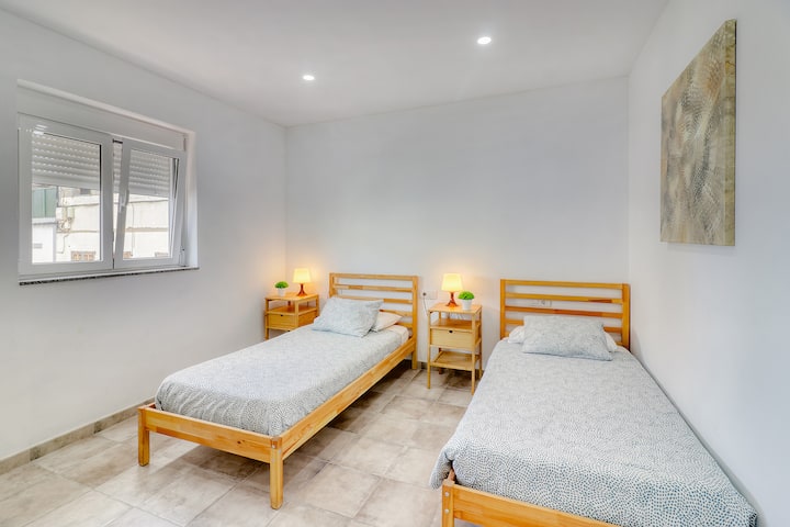 Druga spavaća soba, s 2 jednostruka kreveta