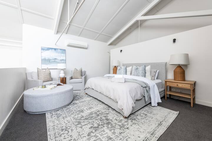 Timeless Opulence – Top Floor Woolstore Teneriffe gallery image 5