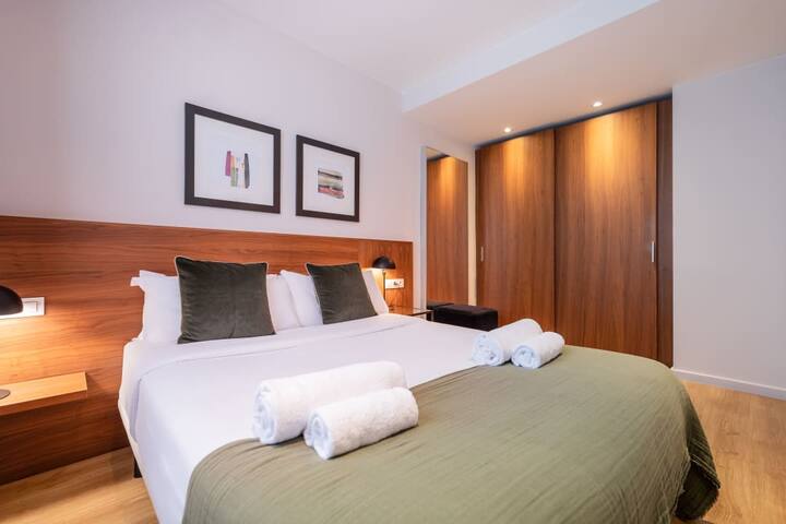 Sweett | Villarroel 011 gallery image 2