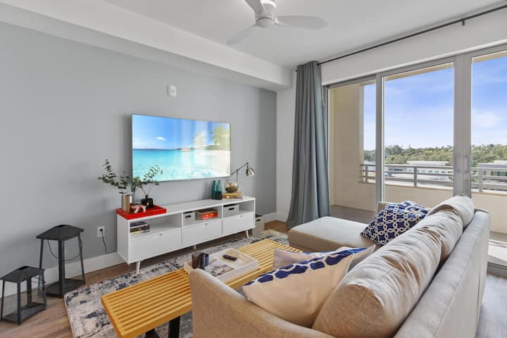 Waterfront Penthouse The Strand - Sarasota