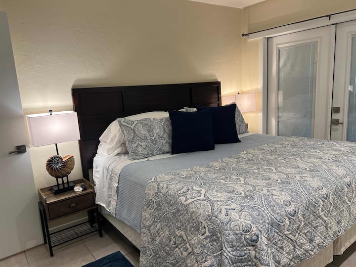 ผ่อนคลายและเติมพลังในที่พักแสนอบอุ่นในฝันของคุณ