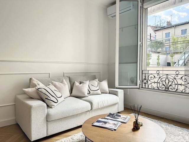 INTUITION real estate agency managed Airbnb listing 1