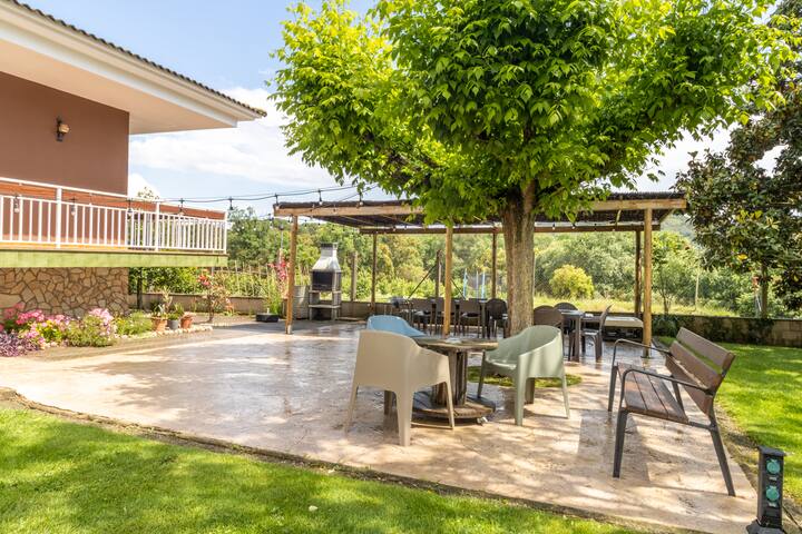 Can Pons De Dalt – House in the country with pool gallery image 2