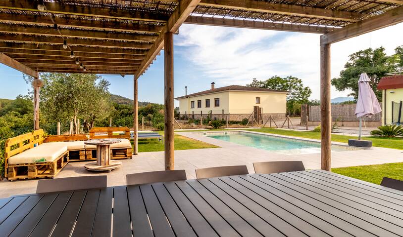 Can Pons De Dalt – House in the country with pool