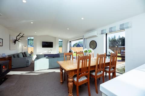 Popular Airbnb listing: Feels just like home, perfect for families in Ashburton District West