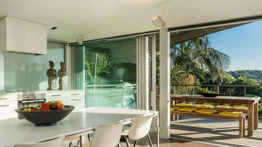 Byron Bay Villa gallery image 5