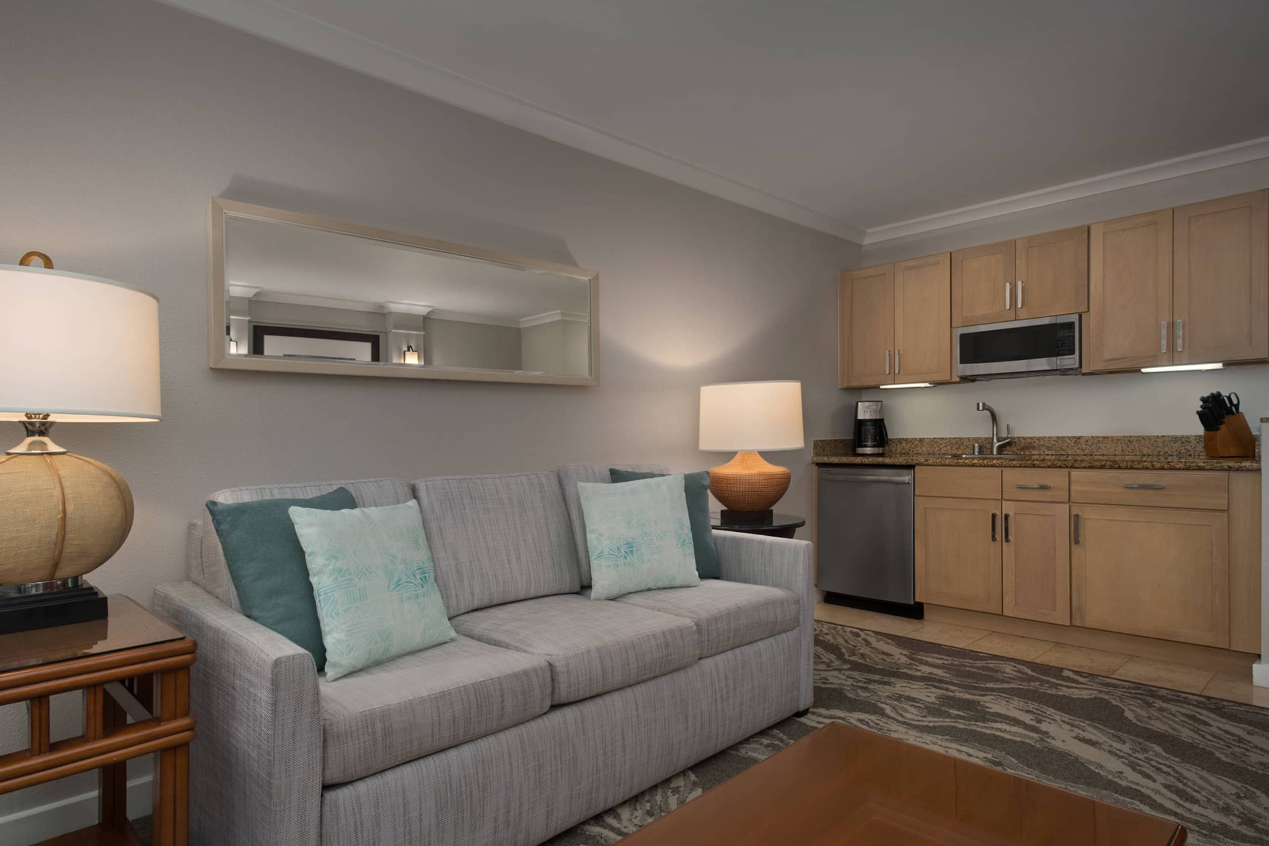 Condo in Lahaina · ★5.0 · 2 bedrooms · 4 beds · 2 private baths - Image 7
