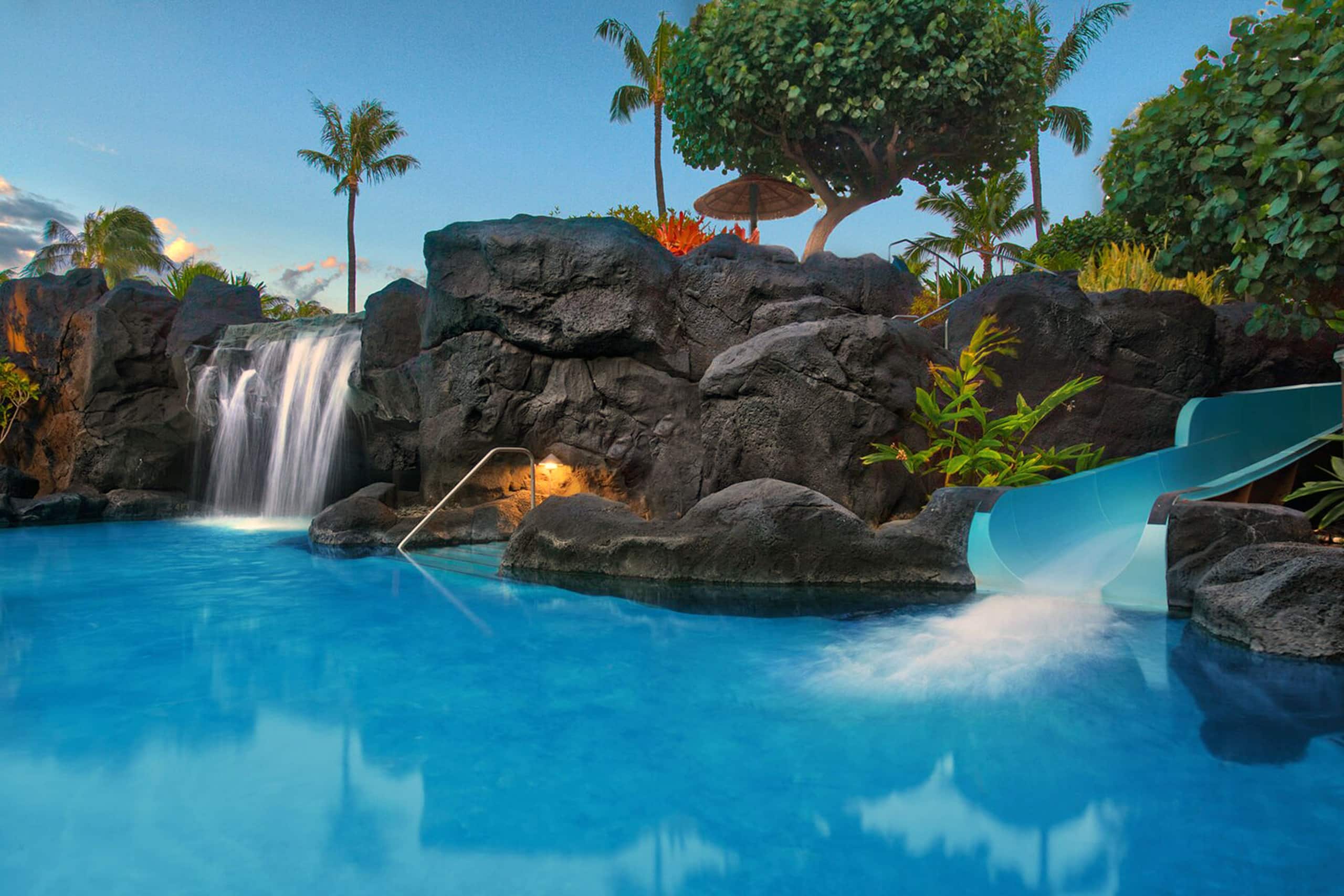 Condo in Lahaina · ★5.0 · 2 bedrooms · 4 beds · 2 private baths - Image 15