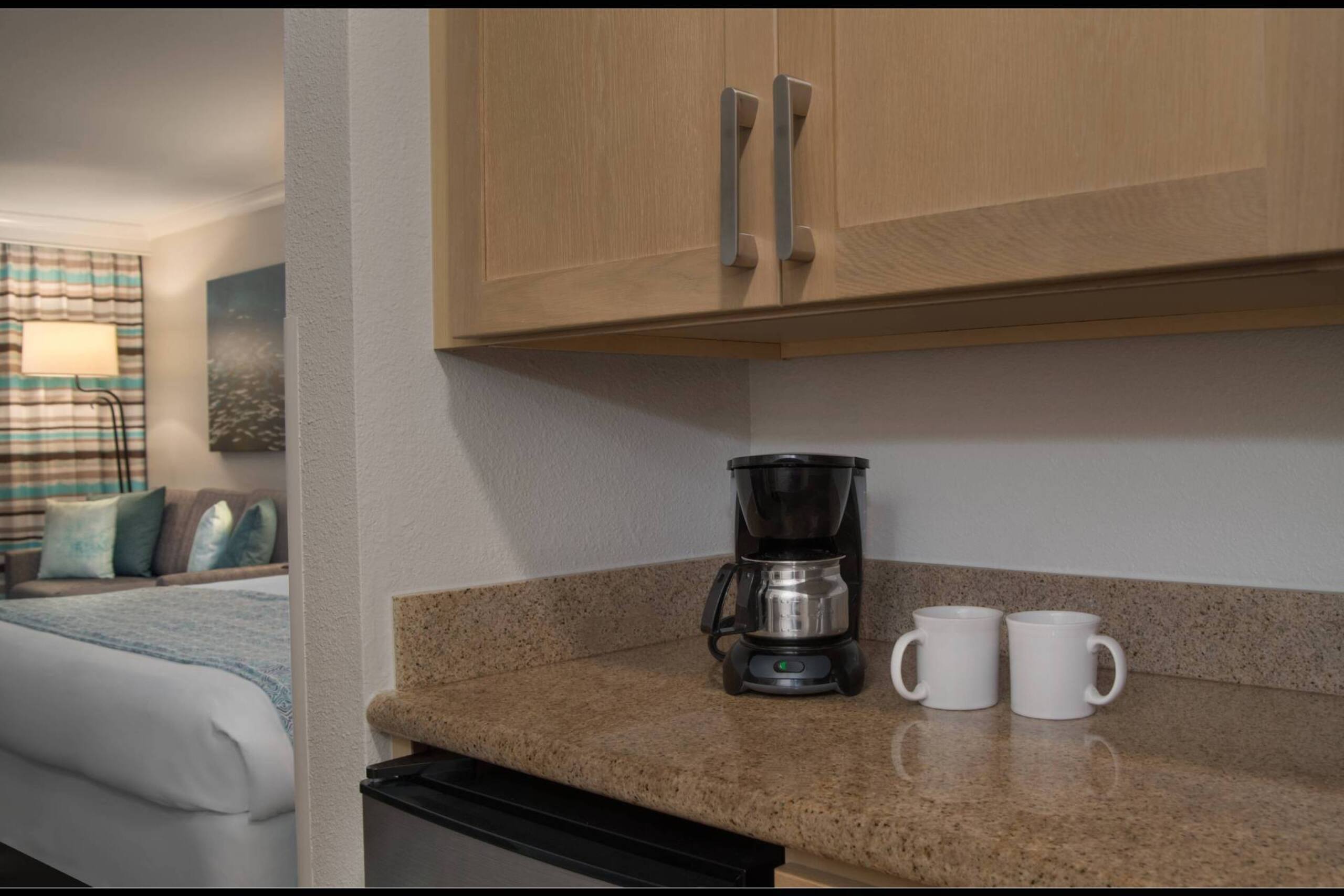 Condo in Lahaina · ★5.0 · 2 bedrooms · 4 beds · 2 private baths - Image 10