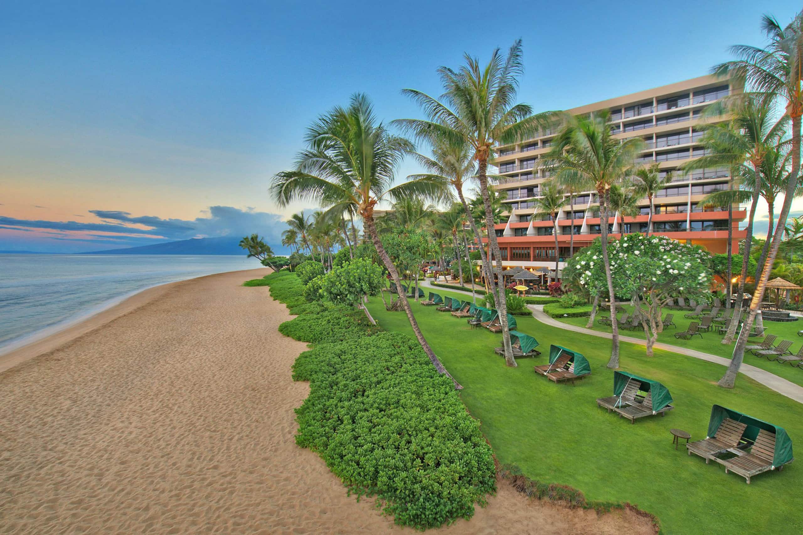 Condo in Lahaina · ★5.0 · 2 bedrooms · 4 beds · 2 private baths - Image 19