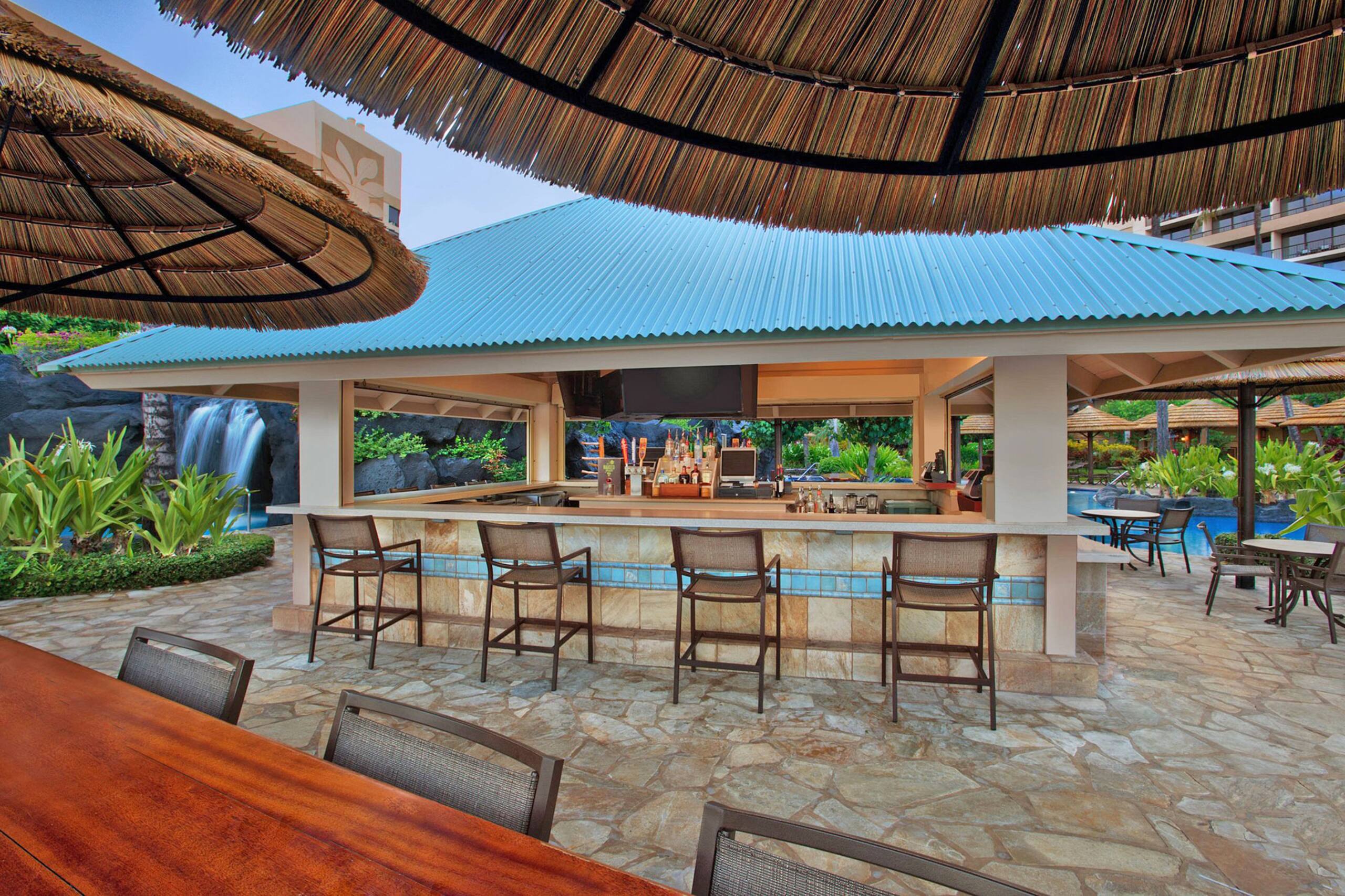 Condo in Lahaina · ★5.0 · 2 bedrooms · 4 beds · 2 private baths - Image 35