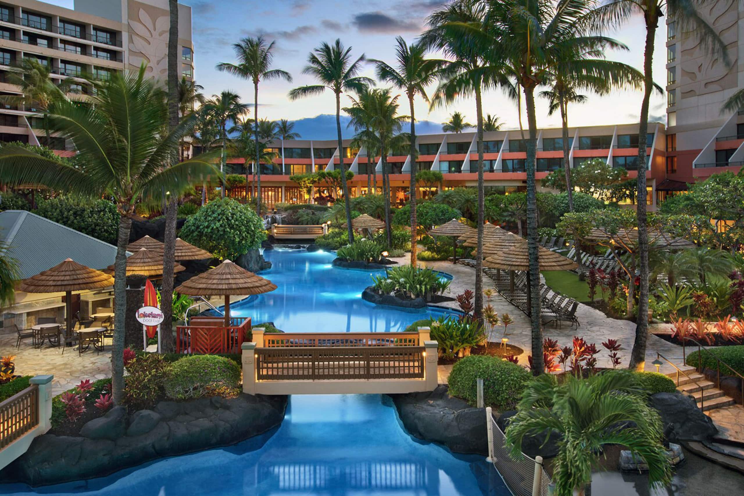 Condo in Lahaina · ★5.0 · 2 bedrooms · 4 beds · 2 private baths - Image 13