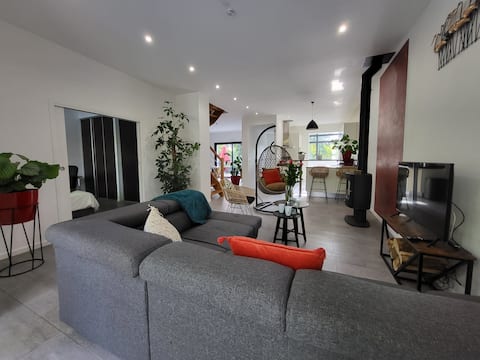 Beautiful Villa: Hot Tub & Sauna & Pétanque & Games