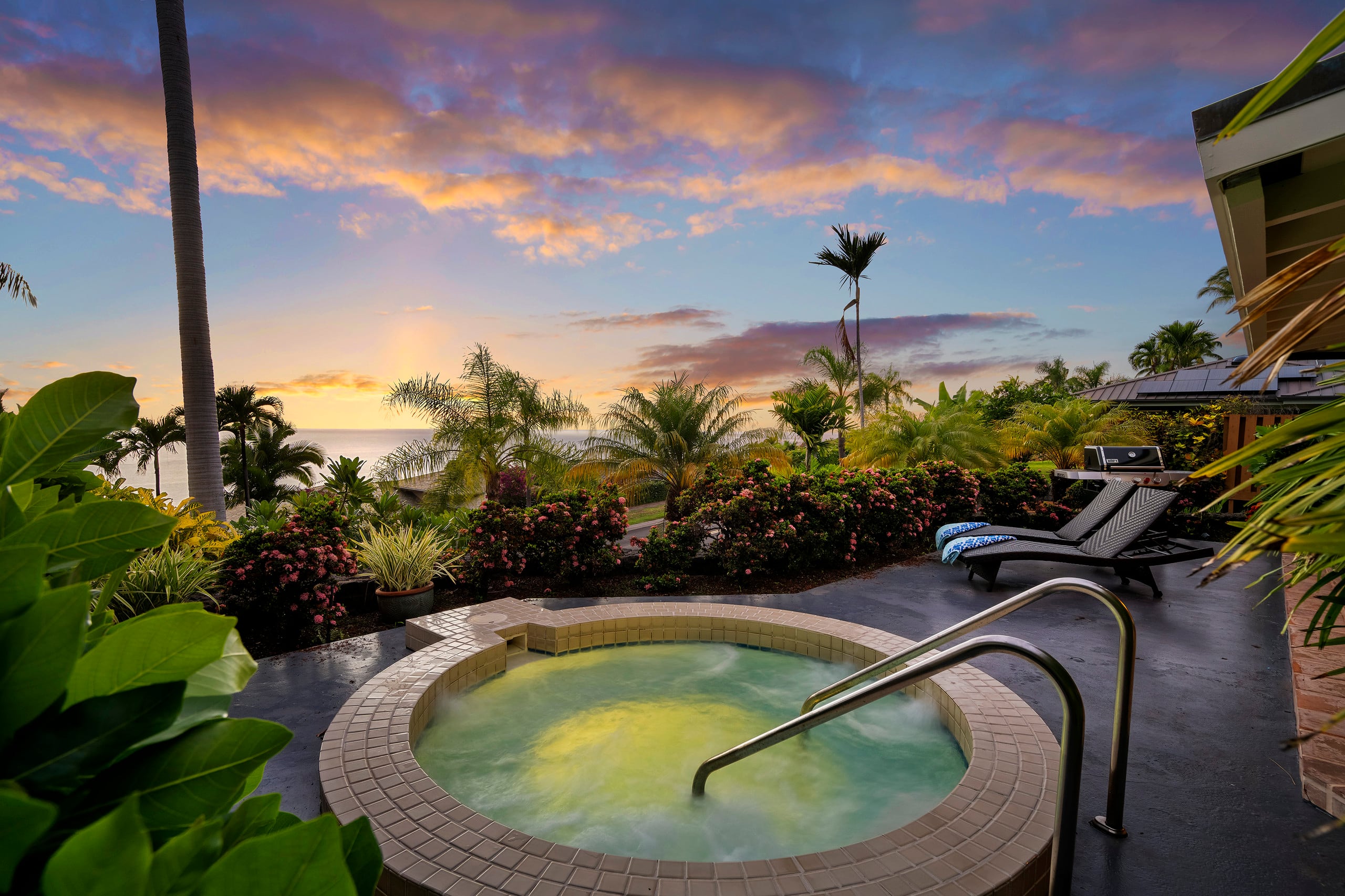 Home in Kailua-Kona · ★4.83 · 3 bedrooms · 3 beds · 2 baths - Image 1