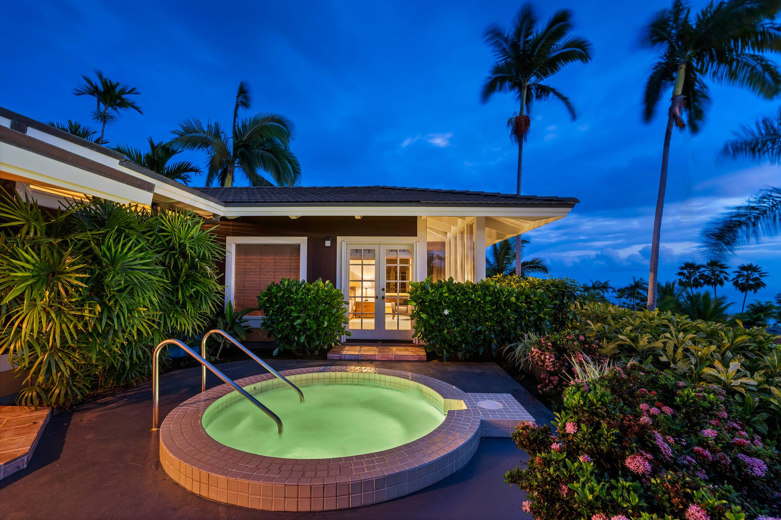 Home in Kailua-Kona · ★4.83 · 3 bedrooms · 3 beds · 2 baths - Image 29