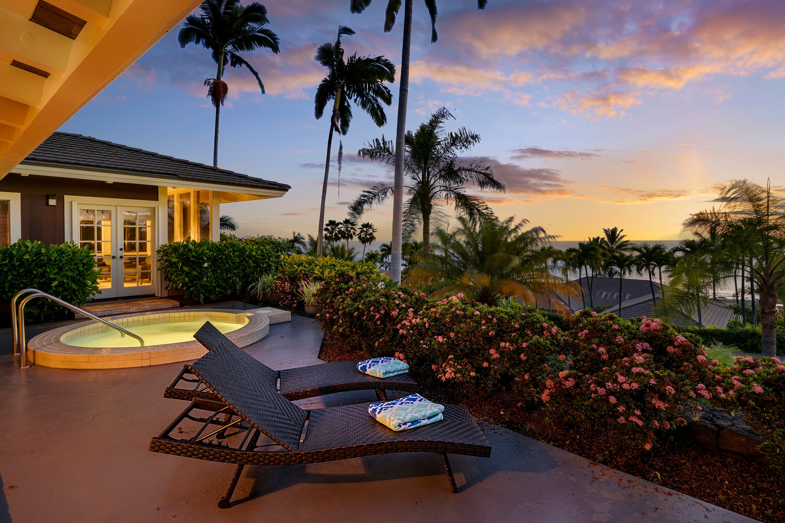 Home in Kailua-Kona · ★4.83 · 3 bedrooms · 3 beds · 2 baths - Image 12